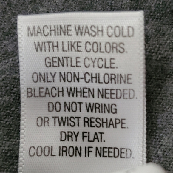 Apt 9 Gray Crop Sweater - Picture 5 of 6